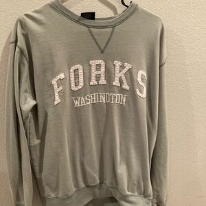 Forks Washington Crew Neck Sweater - Green